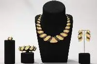 ELAS00024 Exitoso Sets