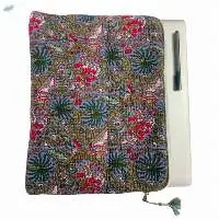 Jungle Bloom Laptop Sleeve