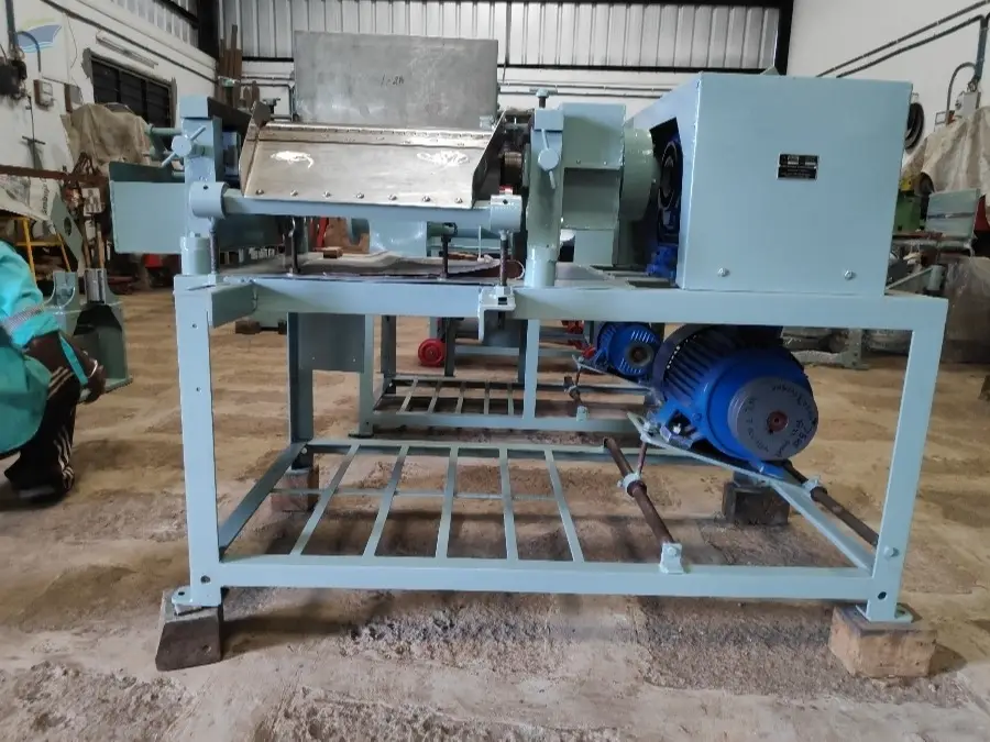 Soap Triple Roll Mill Machine No. L-2A
