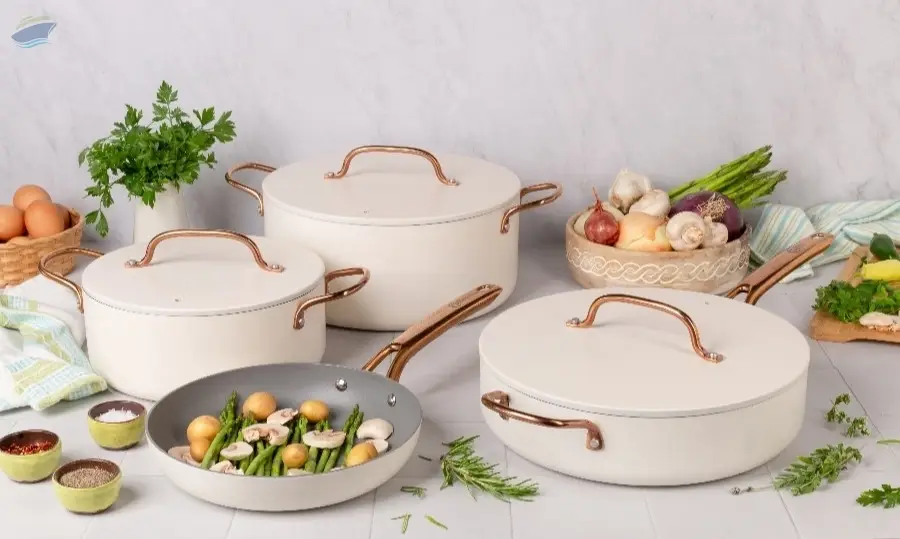 Cream Cookware Set