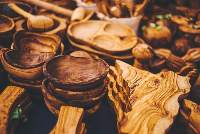 Wooden Decorative Items 