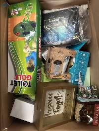Mixed Bric-a-Brac Household Items