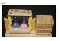 Showpiece With Pen Stand