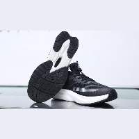 SH-05 Sport Shoes