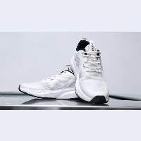 SH-06 Sport Shoes