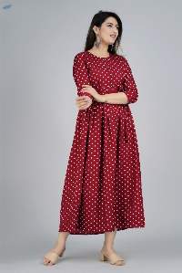 Avira Maroon Belted Anarkali Kurta