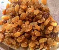 Organic Fresh Green Raisins Snack Pack