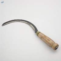 TATA AGRICO Sickle-105 BT (Wooden Handle)