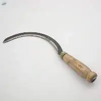 TATA AGRICO Sickle-105 BT (Wooden Handle)