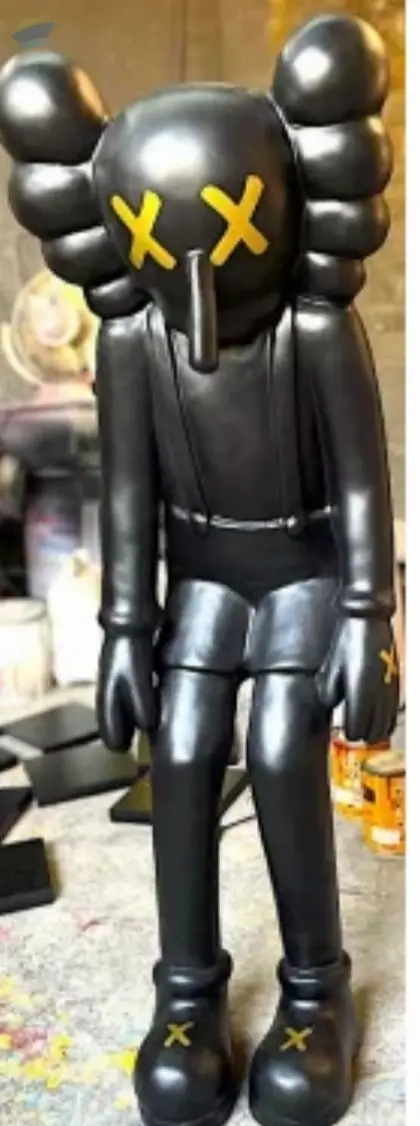 OG-40 The Onyx Vibe Statue