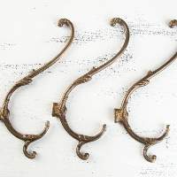 Hooks & Hangers - 02