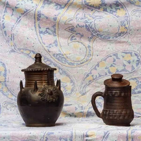 Pots & Vessels - 01
