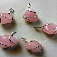PK218 (Pendant Rose Quartz Wire Wrapped CP)