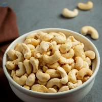 Cashew Kernels W180 Premium Quality