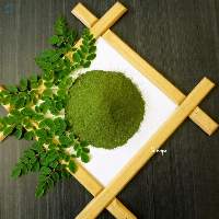 Moringa Leaves And Powder