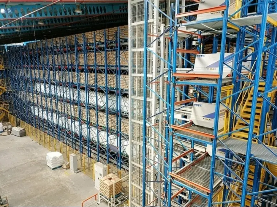Shuttle Carrier Storage