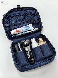 BSCI Certified Hanging Toiletry Bag