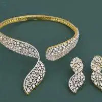 Elegant Crystal Necklace & Earrings Set