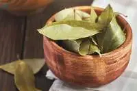 Premium Dried Bay Leaves Export Grade