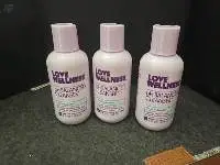 Love Wellness pH Balancing Feminine Wash