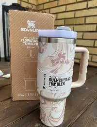 Stanley Quencher H2.0 FlowState Tumbler 40 oz
