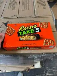 Reese's Take 5 Candy Bars (18 Count Box)