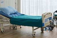Manual Patient Bed