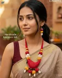 Handmade Red Bird Design Necklace Set