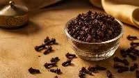 Handpicked Premium Cloves Export Grade