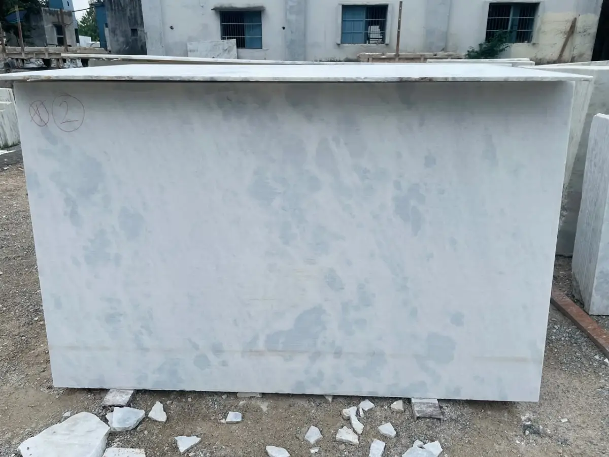 Vanni Spotted Marble