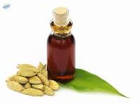 Premium Natural Cardamom Essential Oil