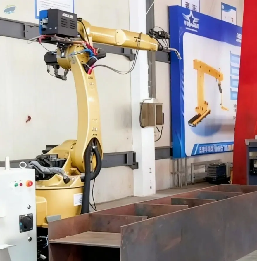 Teach-free Welding Robot