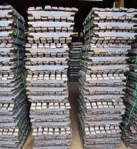 Export P1020 / 99.7% min Aluminium Ingots