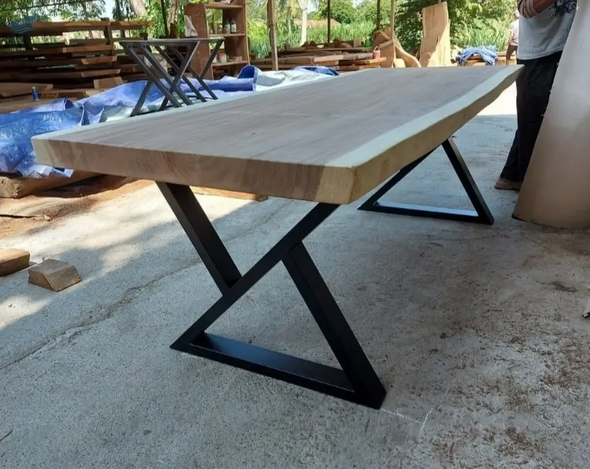 Dinning Table Soar Wood