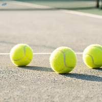 pressureless tennis balls