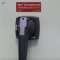 Flat Plastic Nameplates and Signs