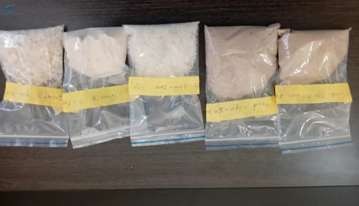 Silica Sand