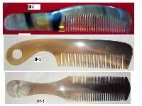 Natural Horn Comb