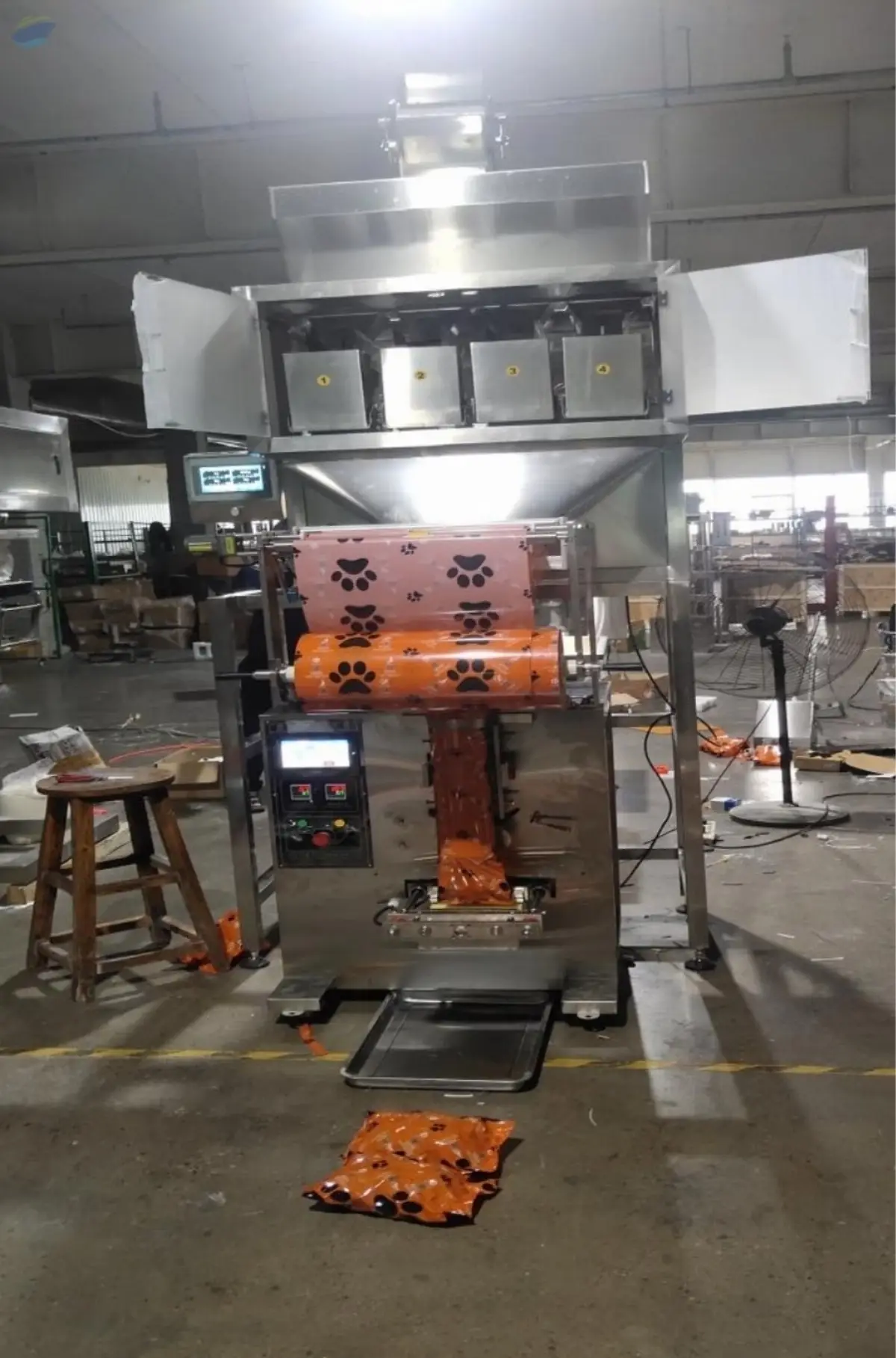 Nuts Granular Packaging Machine