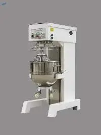 Egg beater blender machine for bread cake